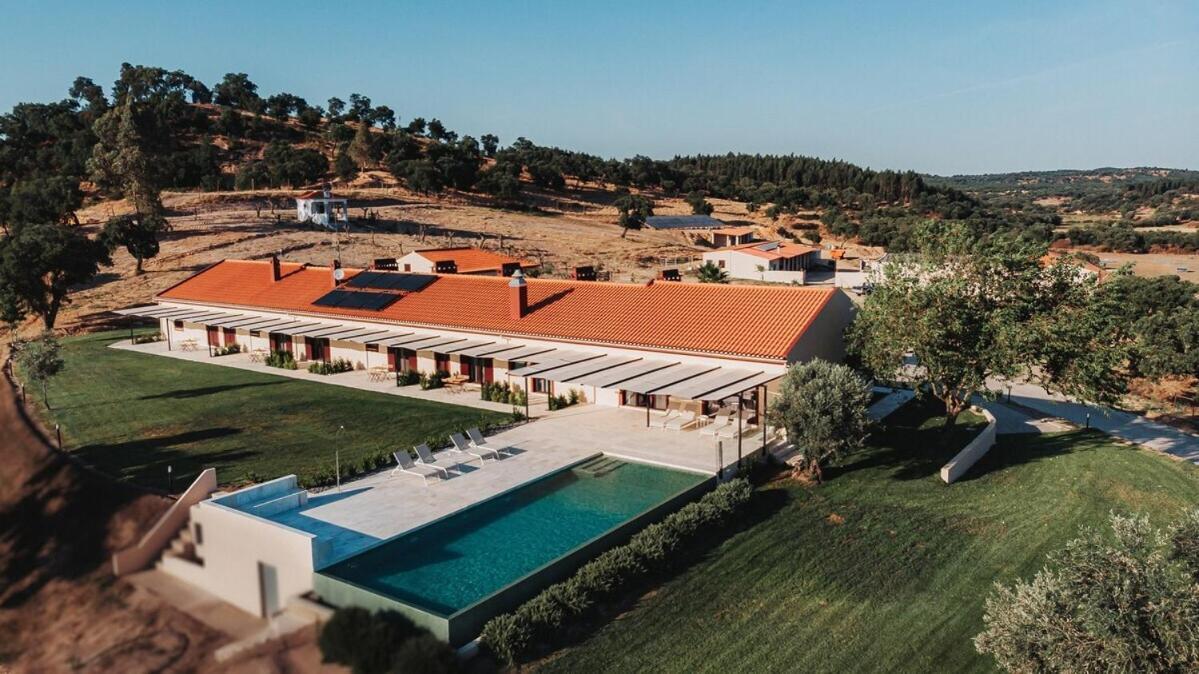 Herdade Dos Cordeiros Chamusca  Стая снимка